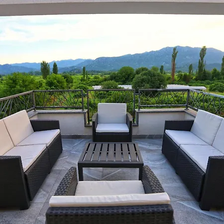 Holiday home Valley Breeze *
