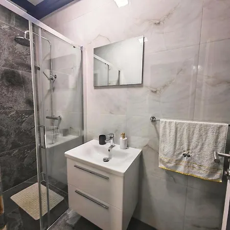 Valley Breeze Holiday home